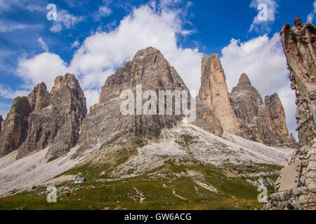 Tre Cime di Lavaredo (aka Drei Zinnen) Naturpark (Nature Park), dans la province de Belluno, Dolomites de Sexten, Vénétie, Italie. Banque D'Images