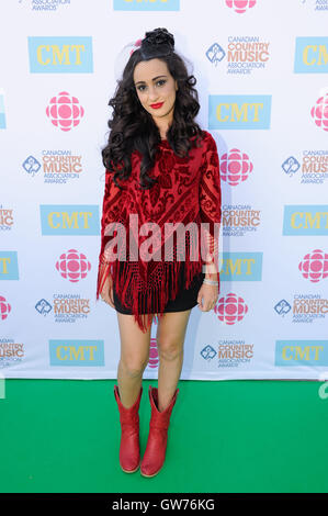 11 septembre, 2016. À London, au Canada. 2016 La Canadian Country Music Association Awards Tapis Vert l'arrivée à la John Labatt Centre. En photo, xx. Banque D'Images