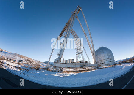 Observatoire astrophysique spécial de l'Académie des sciences de Russie situé en zone de montagne (Caucase, Russie) en altitude 2000 m Banque D'Images