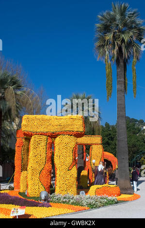 La fête du citron dans la ville française de Menton est en février de chaque année. Banque D'Images