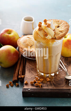 Milk-shake au sirop apple pie Banque D'Images