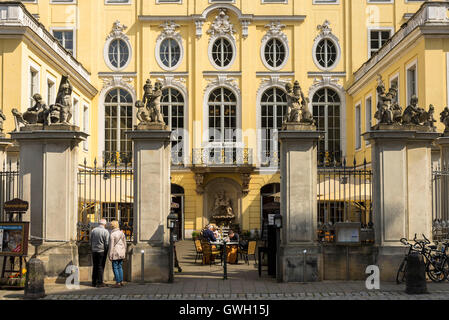 Dresde, Gastronomie im Coselpalais am Neumarkt Banque D'Images