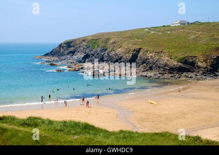 Poldhu Cove beach, meneau, Cornwall UK, sur la péninsule de Lizard, England, UK en été Banque D'Images