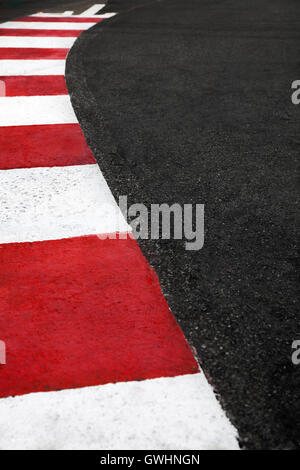 Course du moteur et de l'asphalte du trottoir de Monaco Montecarlo circuit urbain du Grand Prix Banque D'Images