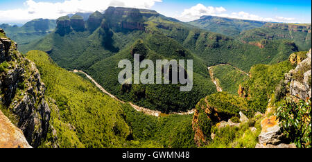 Panorama de la Blyde River Canyon en Afrique du Sud constitue la partie nord de l'escarpement du Drakensberg. Banque D'Images