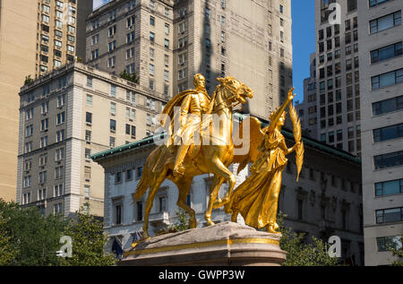 William Tecumseh Sherman, un golden memorial à Grand Army Plaza dans le centre de Manhattan à New York City Banque D'Images