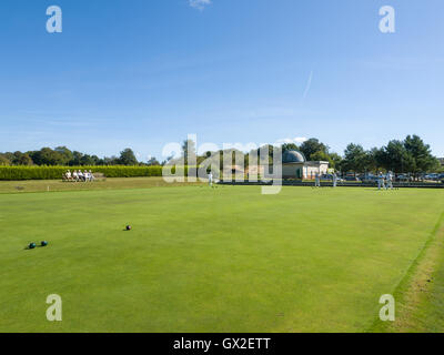 ISLE D'épines, Sussex/UK - 11 SEPTEMBRE : Lawn Bowls Match à Isle d'Épines Chelwood Gate à Sussex le 11 septembre 2016. Des personnes non identifiées Banque D'Images