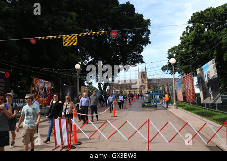 Sydney, Australie. 14 septembre 2016. Dans le cadre de City of Sydney's 'Art & à propos de Sydney', les entrées des 22 finalistes du concours photo la vie australienne peut être vu exposé au nord de Hyde Park, Sydney. Crédit : Richard Milnes/Alamy Live News Banque D'Images