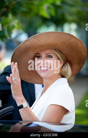 Amsterdam, Pays-Bas. 14Th Sep 2016. Reine Maxima des Pays-Bas assiste à la Postcode Lottery défi vert de la compétition internationale à partir des entrepreneurs à la durable "Westergasfabriek à Amsterdam, Pays-Bas, 14 septembre 2016. Photo : Patrick van Katwijk/ POINT DE dehors - PAS DE FIL - SERVICE/dpa/Alamy Live News Banque D'Images