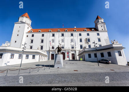 Horizon du château de Bratislava, Slovaquie vue principale de face Banque D'Images