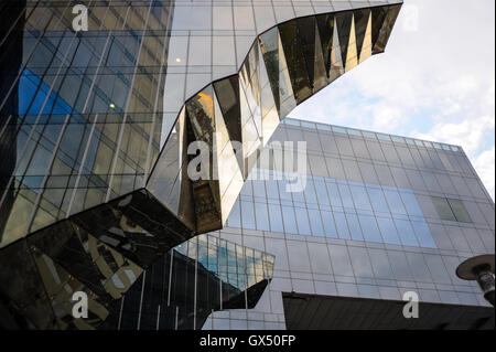 Espagne, Barcelone. Siège de Gas Natural Company, Torre Mare Nostrum Banque D'Images