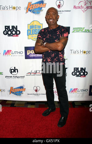 L'un pas de plus Foundation Annual "élever les enjeux' Celebrity Poker Tournament qui a eu lieu au Planet Hollywood Resort & Casino comprend : Montel Williams Où : Las Vegas, Nevada, United States Quand : 17 Oct 2016 Banque D'Images