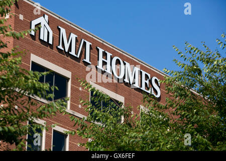 Un logo affiche à l'extérieur du siège de M/I Homes, Inc., à Columbus, Ohio le 23 juillet 2016. Banque D'Images