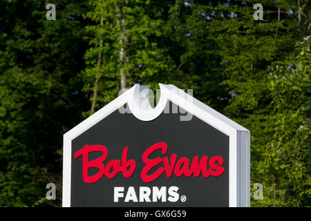 Un logo affiche à l'extérieur du siège de Bob Evans Farms à New Albany, Ohio, le 24 juillet 2016. Banque D'Images