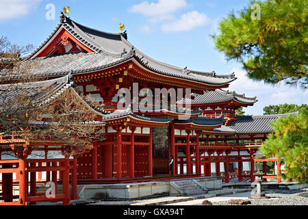 Le Japon, l'île de Honshu, Kansai, Uji, le Temple Byodo-in. Banque D'Images