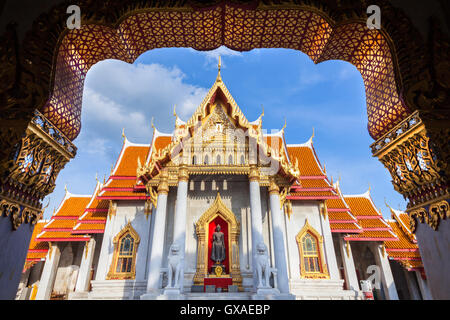 Wat Benchamabophit également connu sous le nom de temple de marbre au coucher du soleil, Bangkok, Thaïlande Banque D'Images