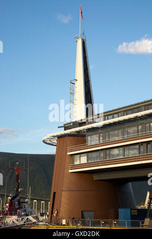 L'architecture moderne de l'établissement Scandic Hotel and tower dans le centre-ville de Tromso, Norvège Banque D'Images