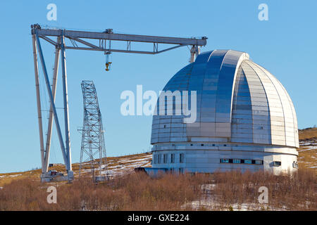 Observatoire astrophysique spécial de l'Académie des sciences de Russie situé en zone de montagne (Caucase, Russie) en altitude 2000 m Banque D'Images