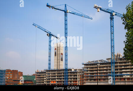 Des grands projets de développement, l'architecture, de la construction, du béton, de l'industrie, de la construction, de l'inachevé, la structure industrielle, construction, site dans Oxford Street, Manchester City Centre, Royaume-Uni Banque D'Images