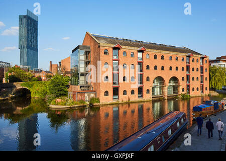 Le castlefield Manchester Castlefield de l'entrepôt du marchand bureaux style loft paysage urbain au bord de l'usine de brique c Rochdale Banque D'Images