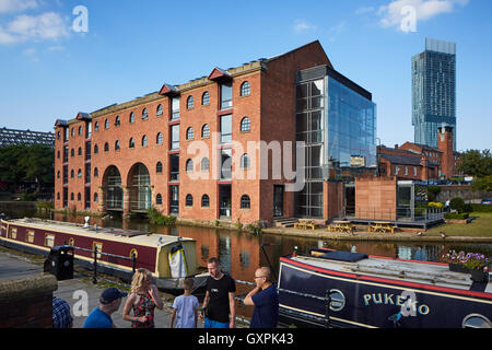 Le castlefield Manchester Castlefield de l'entrepôt du marchand bureaux style loft paysage urbain au bord de l'usine de brique c Rochdale Banque D'Images