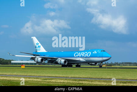 L'aéroport de Schiphol Polderbaan, Pays-Bas - le 20 août 2016 : Air France KLM cargo Boeing 747 à Amsterdam Schiphol Banque D'Images