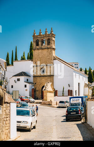 Ronda, Espagne - 19 juin 2015 : l'église de Padre Jésus (Iglesia de Padre Jésus) est une église de style gothique du 16ème siècle. Banque D'Images