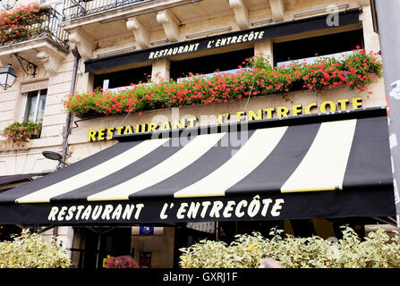 Le célèbre Restaurant L'Entrecote à Bordeaux France Banque D'Images