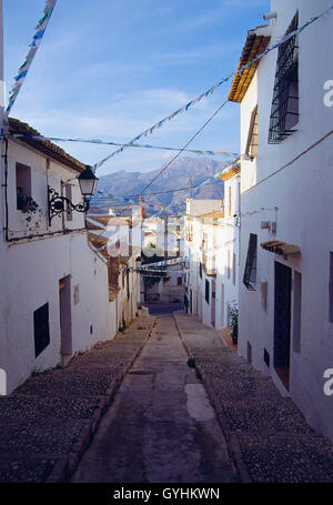 Rue de la vieille ville. Altea, Alicante province, Comunidad Valenciana, Espagne. Banque D'Images