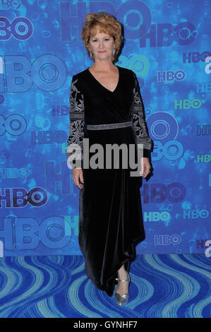 Los Angeles, CA, USA. 18 Sep, 2016. 18 septembre 2016 - Los Angeles, Californie - Melissa Leo. HBO Poster Award Réception suivant la 68e Primetime Emmy Awards qui a eu lieu au Pacific Design Center. Crédit photo : Byron Purvis/AdMedia Crédit : Birdie Thompson/AdMedia/ZUMA/Alamy Fil Live News Banque D'Images