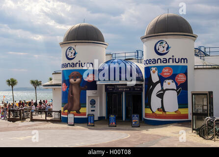 Oceanarium avec l'Aquarium sur le front de mer dans la station balnéaire de la côte sud. Bournemouth, Dorset, dans le sud de l'Angleterre, Royaume-Uni, Angleterre Banque D'Images