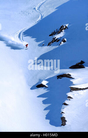 Le skieur de montagne, station de ski des Trois Vallées, Méribel, Savoie, France Banque D'Images