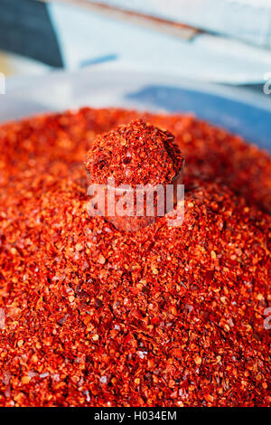 A proximité de la poudre de poivre de Cayenne ou piment rouge, ingrédient clé et populaires Spice dans variété de cuisines. En vente UN Banque D'Images