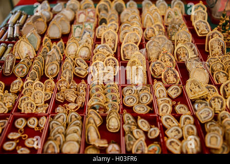 Des amulettes à vendre à Bangkok en Thaïlande Banque D'Images