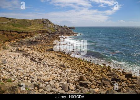 À la tête vers Peninnis, St Mary, Îles Scilly, Angleterre Banque D'Images