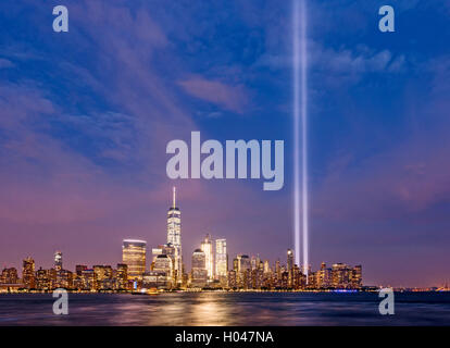 Rendre hommage à la lumière New York Skyline New York City Skyline Un WTC Freedom Tower Manhattan Skyline Banque D'Images
