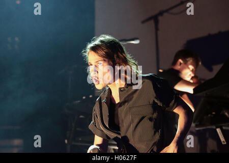 Londres, Royaume-Uni. 19 Septembre, 2016. Christina et le Queens sur scène à scène à la Roundhouse à Londres dans le cadre de l'Apple Music Festival 10. Photo date : lundi, 19 Septembre, 2016. Crédit photo doit se lire : Roger Garfield/ Alamy Live News Banque D'Images