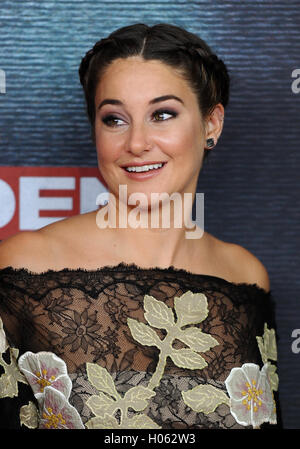 Munich, Allemagne. 19 Sep, 2016. L'actrice Shailene Woodley arrive pour la première allemande du film 'Snowden' au cinéma Mathaeser à Munich, Allemagne, 19 septembre 2016. Photo : Andreas Gebert/dpa/Alamy Live News Banque D'Images