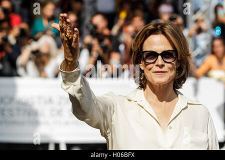San Sebastian, Espagne. 20 Sep, 2016. Sigourney Weaver arrive à l'hôtel Maria Cristina lors de la 64e festival du Film de San Sebastian à San Sebastian, Espagne.. Le 20 septembre 2016. Credit : Jimmy Olsen/MediaPunch/Alamy Live News Banque D'Images