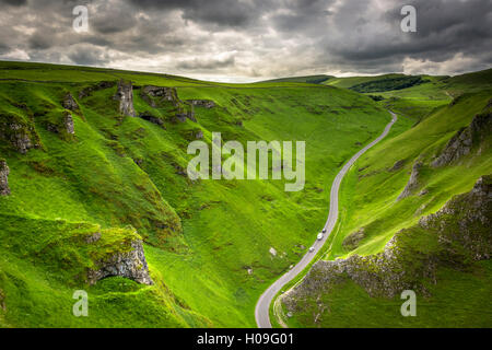 Forcella Staulanza près de Castleton dans le parc national de Peak District, Derbyshire, Angleterre, Royaume-Uni, Europe Banque D'Images