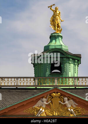 Jupiter d'or figure sur le toit, de reformulation château, Bade-Wurtemberg, Allemagne Banque D'Images