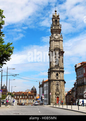 Tour de l'église des clercs, Porto, Portugal Banque D'Images