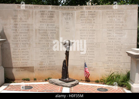 Lynchburg, Virginie, États-Unis. Mémorial pour les héros locaux de la Seconde Guerre mondiale, sur la terrasse du Monument. Banque D'Images