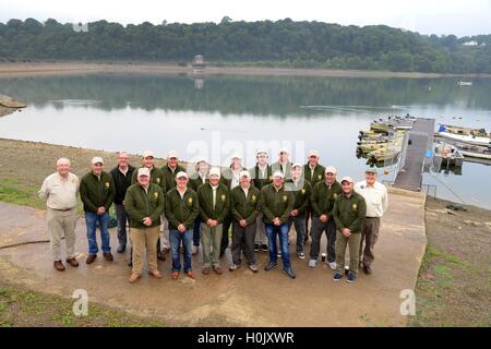 Réservoir d'Llandegfedd près de Newport South Wales, UK. 21 Septembre, 2016. International de pêche Pays de Galles UK Mercredi 21 Septembre 2016 Pays de Galles sont les hôtes de cet ans fly fishing la concurrence internationale entre les pays de Galles, l'Ecosse, l'Irlande et l'Angleterre au réservoir d'Llandegfedd près de Newport South Wales. Sur la photo est l'équipe d'Irlande. Crédit : Steven Phillips/Alamy Live News Banque D'Images