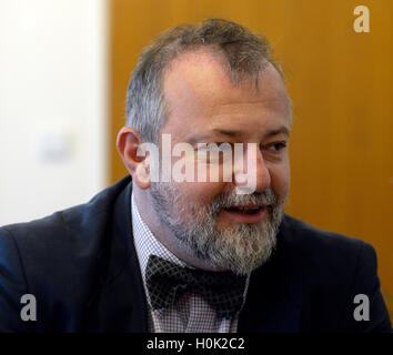 ***PHOTO DU 5 NOVEMBRE 2015**** chef du ministère des affaires étrangères Bureau Président, Hynek Kmonicek, deviendra le nouveau ambassadeur tchèque au USA, Président Milos Zeman a déclaré lors de sa visite à New York aujourd'hui, le mercredi, Septembre 21, 2016. Kmonicek, qui remplacera Petr Gandalovic, prendra ses fonctions en mars prochain, Zeman a déclaré, ajoutant qu'il avait déjà signé ses lettres de créance. Le Ministère tchèque des Affaires étrangères a refusé de commenter l'affaire, faisant valoir que Kmonicek n'ont pas encore l'accord de l'administration américaine. (Photo/CTK Michal Krumphanzl) Banque D'Images