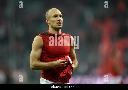 Munich, Allemagne. Sep 21, 2016. La Munich Arjen Robben après le match de Bavière Munich contre Hertha BSC Berlin sur le quatrième jour de match de la Bundesliga à l'Allianz Arena de Munich, Allemagne, le 21 septembre 2016. PHOTO : ANDREAS GEBERT/dpa/Alamy Live News Banque D'Images