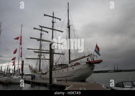 Southampton, UK. 22 Sep, 2016. Tall Ship Artemis, construit en Norvège en 1926, amarré au Southampton Boat Show 2016 Credit : Keith Larby/Alamy Live News Banque D'Images