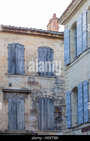 Vieux bâtiment extérieur, Uzès, Languedoc, France Banque D'Images