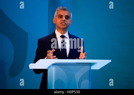 Maire de Londres pendant la Kahn Sadiq UEFA EURO 2020 Lancement de l'événement à Londres l'Hôtel de Ville. Banque D'Images