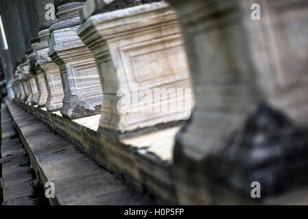 Colonnes à l'Agora antique cité dans Izmir Turquie Basmane. Banque D'Images